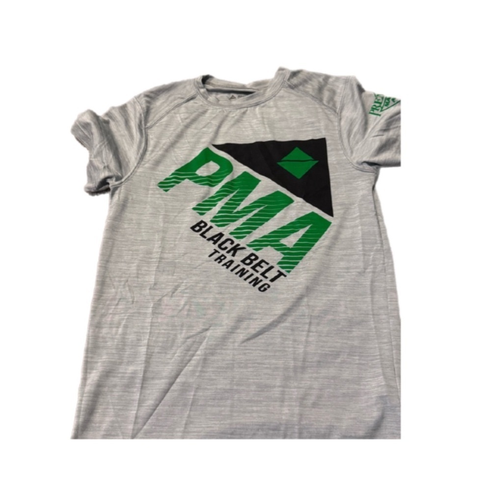 5 for $25 SALE 🎉 PMA black belt shirt - Picture 1 of 3